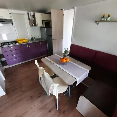 Kamp Rujno Starigrad Paklenica