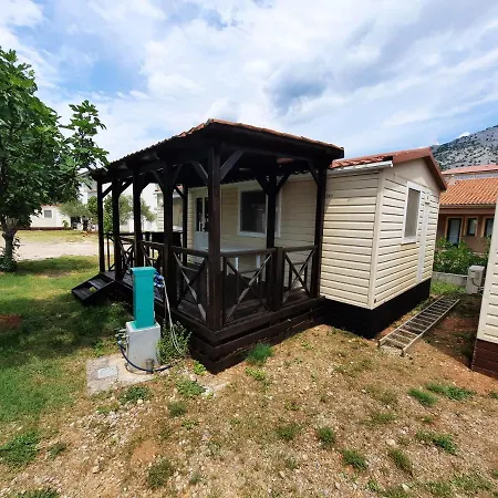 Kamp Rujno Aldeamento Turístico