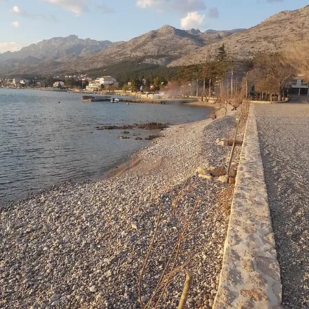 Kamp Rujno Aldeamento Turístico *