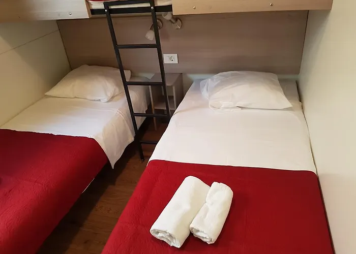 Kamp Rujno Tatil parkı *