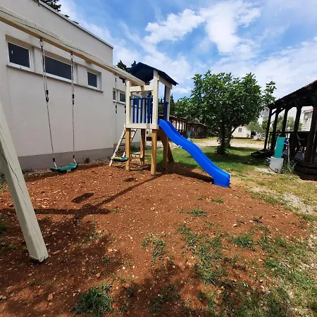 Kamp Rujno Ferienpark *