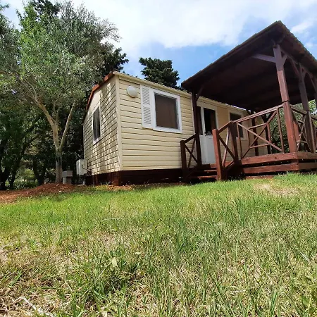 Prázdninový areál Kamp Rujno Starigrad Paklenica