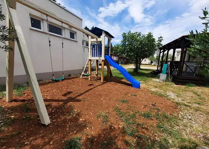 Kamp Rujno Vakantiepark *