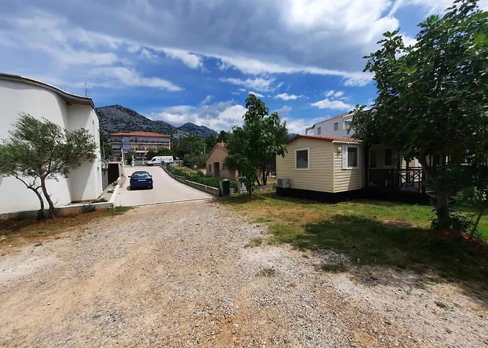 Kamp Rujno Starigrad Paklenica